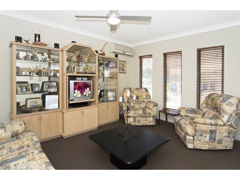 76 Newcastle Drive, Pottsville NSW 2489