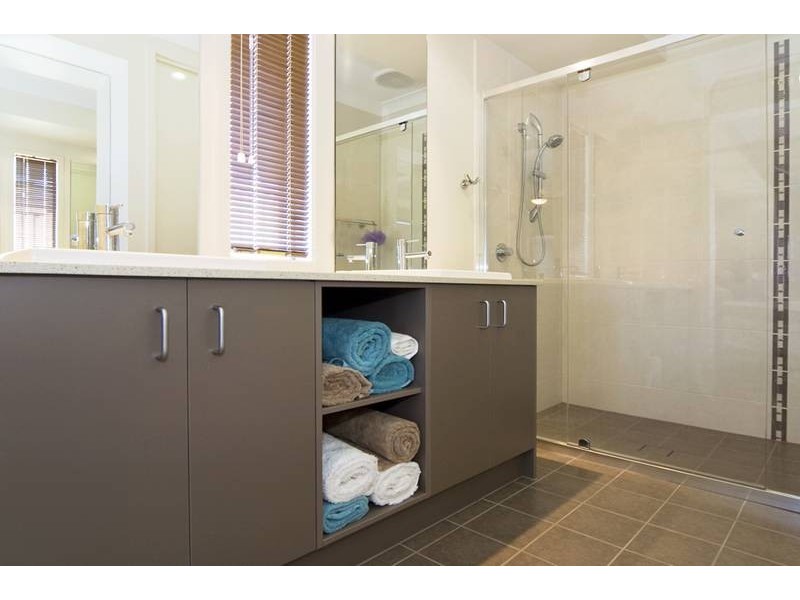 76 Newcastle Drive, Pottsville NSW 2489