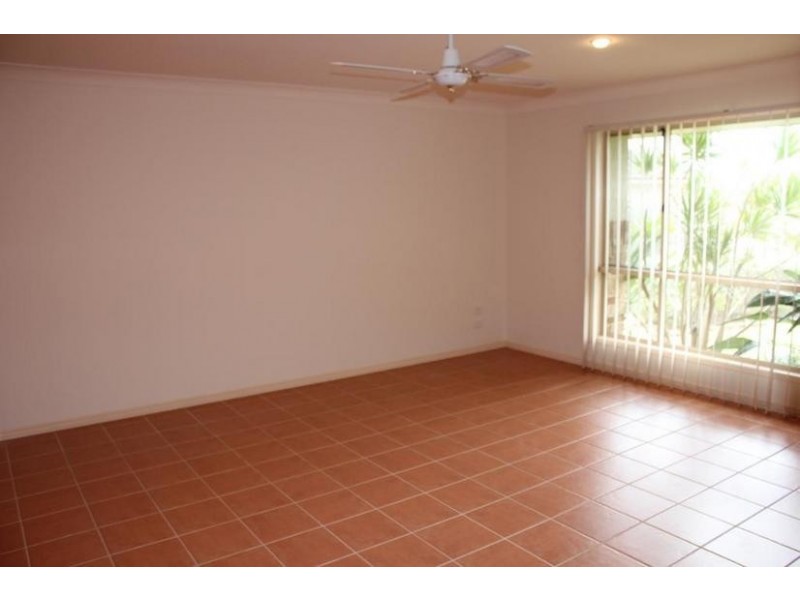 16 Border Crescent, Pottsville NSW 2489