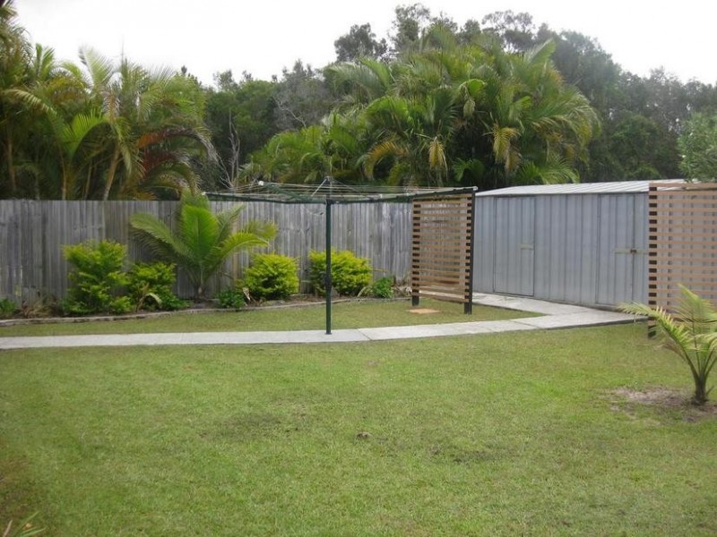 16 Border Crescent, Pottsville NSW 2489