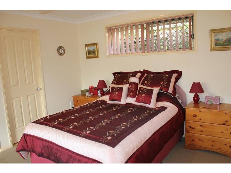 2/20 Suffolk pde, Pottsville NSW 2489