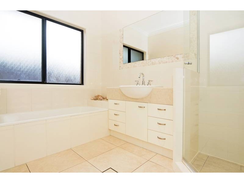 2 Benaud Place, Pottsville NSW 2489