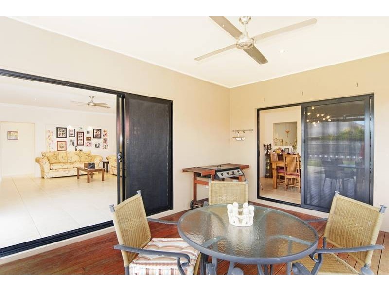 2 Benaud Place, Pottsville NSW 2489