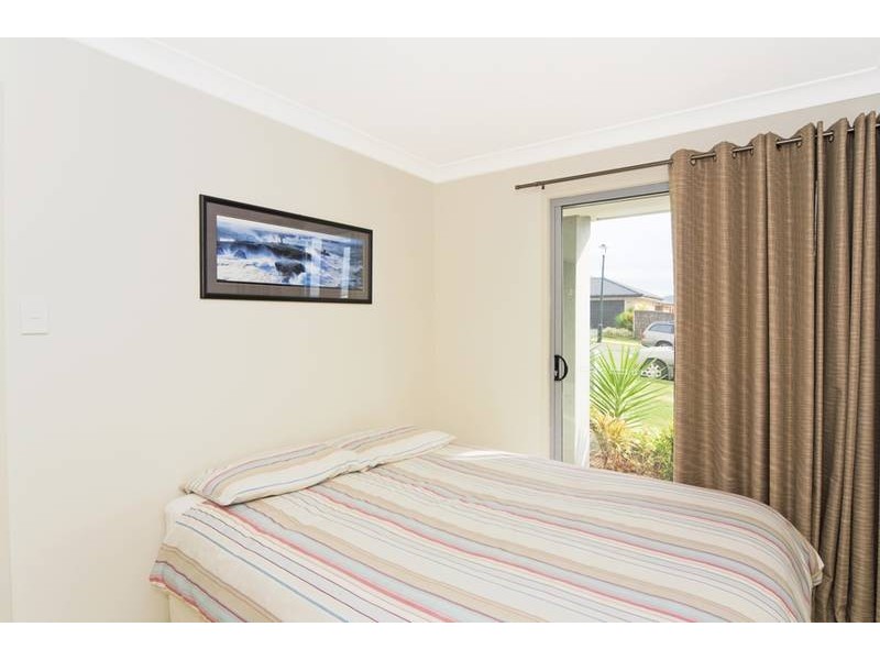 1/40 Lennox Crt, Pottsville NSW 2489