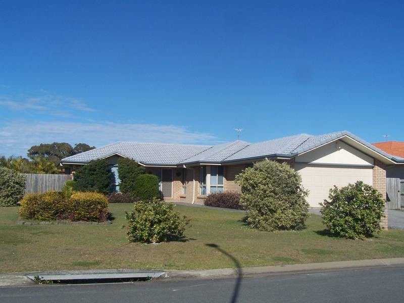 1 Border Crescent, Pottsville NSW 2489
