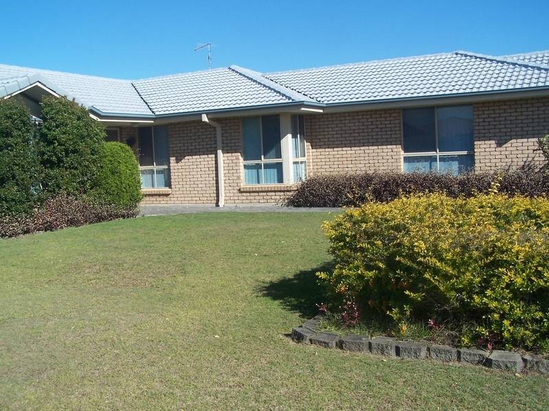 1 Border Crescent, Pottsville NSW 2489