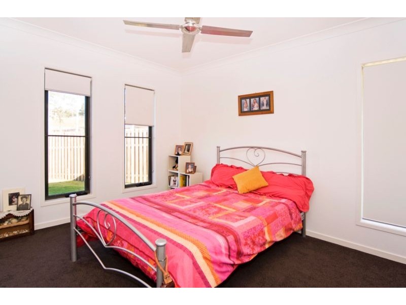 18 Woodfull Crescent, Pottsville NSW 2489