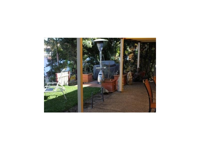 43 Andrew Avenue, Pottsville NSW 2489