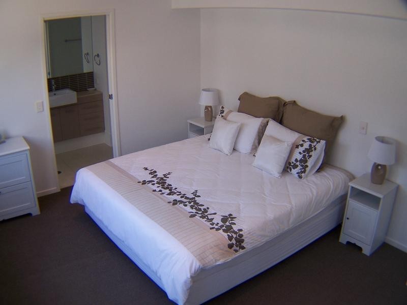 9/2-4 Overall Drive, “Pavillions”, Pottsville Beach NSW 2489