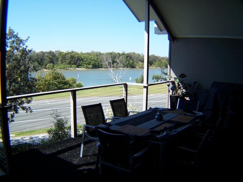 9/2-4 Overall Drive, “Pavillions”, Pottsville Beach NSW 2489