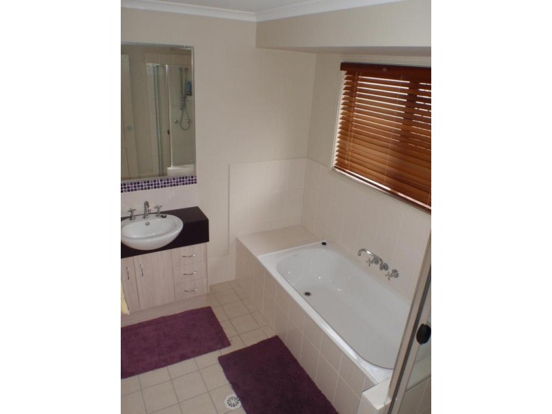 2 Yamba Street, Pottsville NSW 2489