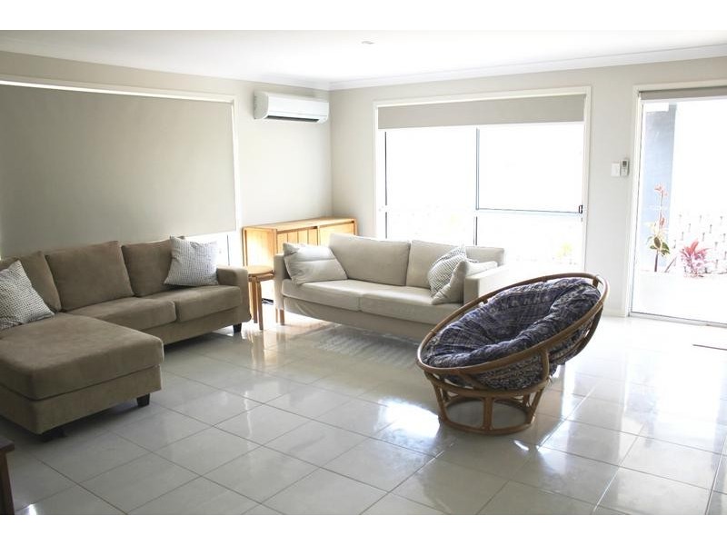 5 CAMDEN COURT, Pottsville Beach NSW 2489