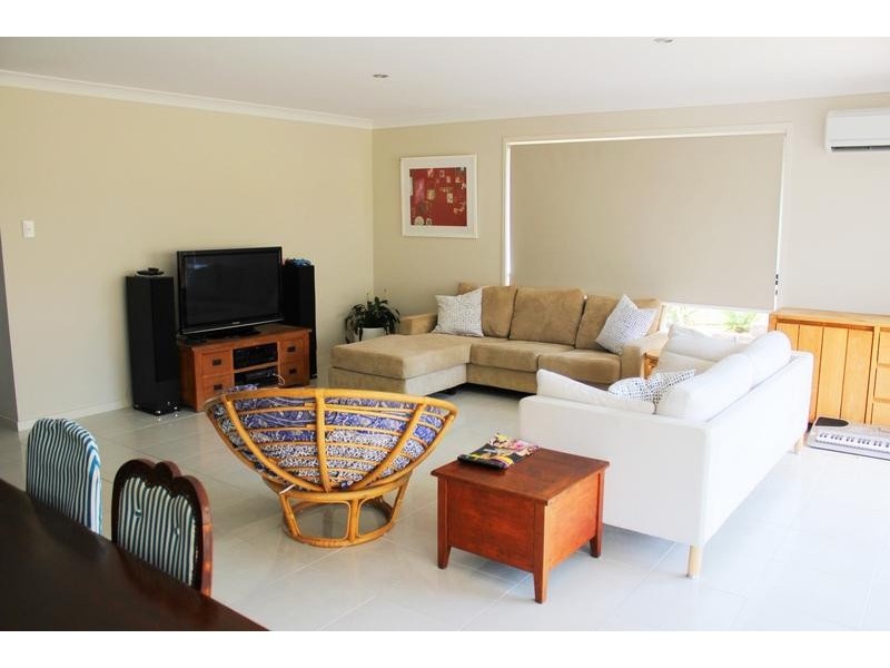 5 CAMDEN COURT, Pottsville Beach NSW 2489