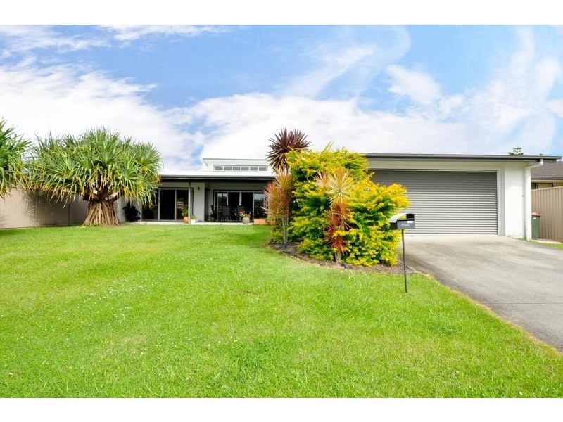 43 Urunga Drive, Pottsville NSW 2489