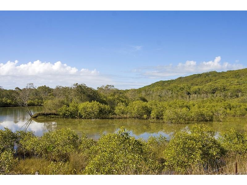 20 Creek Street, Hastings Point NSW 2489