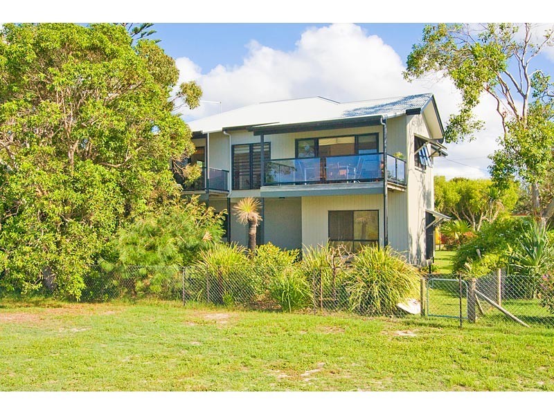 20 Creek Street, Hastings Point NSW 2489