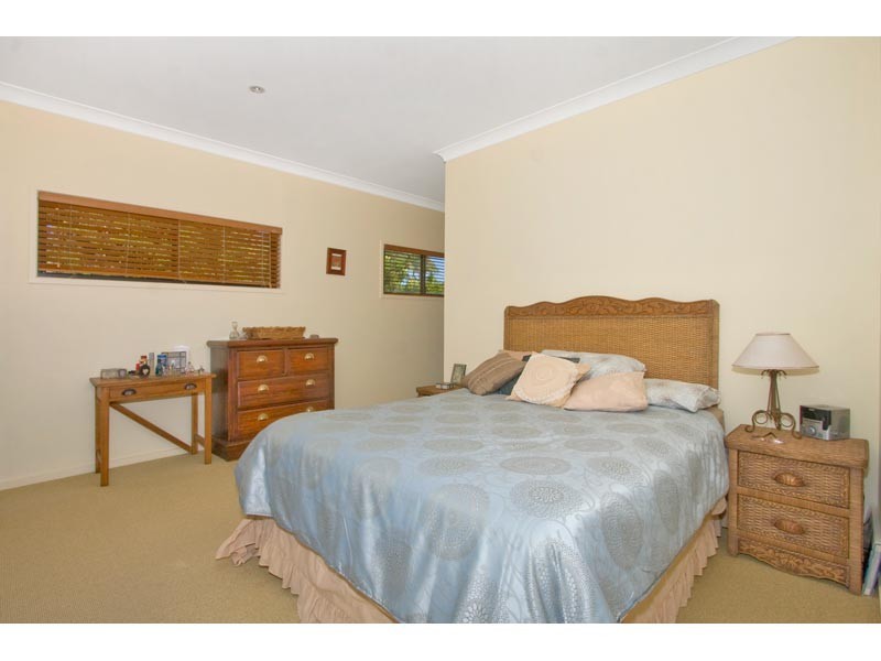 20 Creek Street, Hastings Point NSW 2489