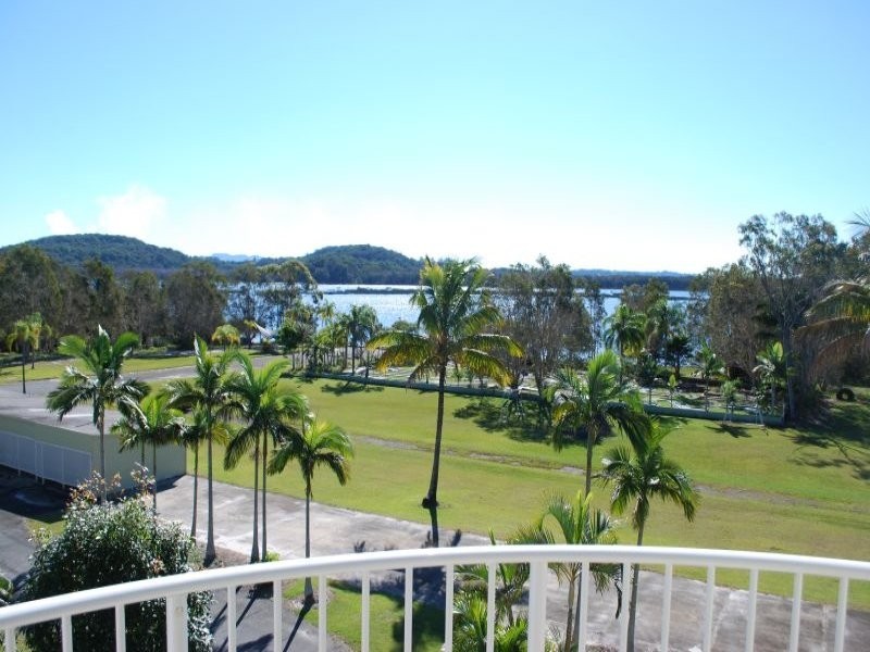77 Tamarind Avenue, Cabarita Beach NSW 2488