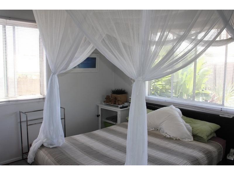 9 Young Street, Hastings Point NSW 2489