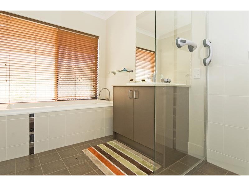 76 Newcastle Drive, Pottsville NSW 2489