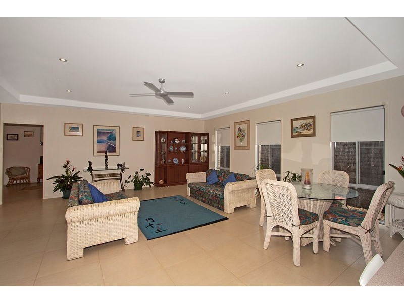 25 Taylor Drive, Pottsville NSW 2489