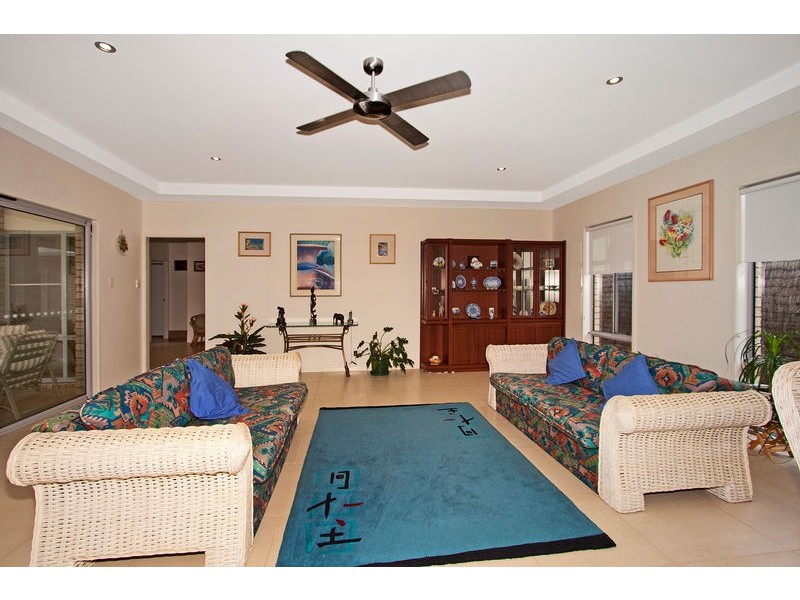 25 Taylor Drive, Pottsville NSW 2489