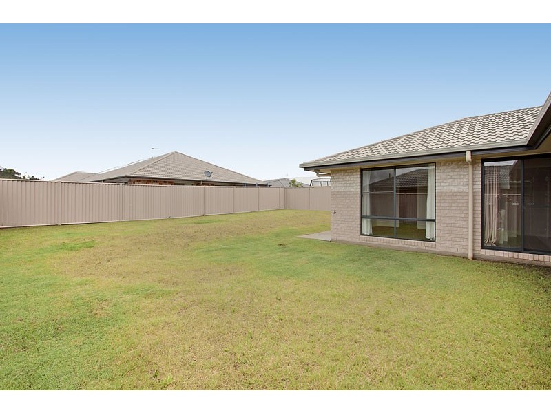 68 Lennox Circuit, Pottsville NSW 2489
