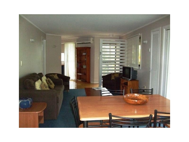 25/2 Creek St, Hastings Point NSW 2489