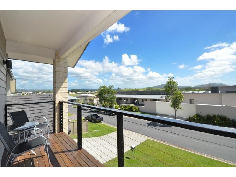 6 Mylestom Circle, Pottsville NSW 2489