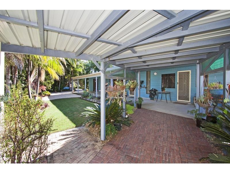 10 Hazelwood Drive, Pottsville NSW 2489