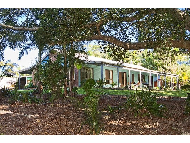 10 Hazelwood Drive, Pottsville NSW 2489