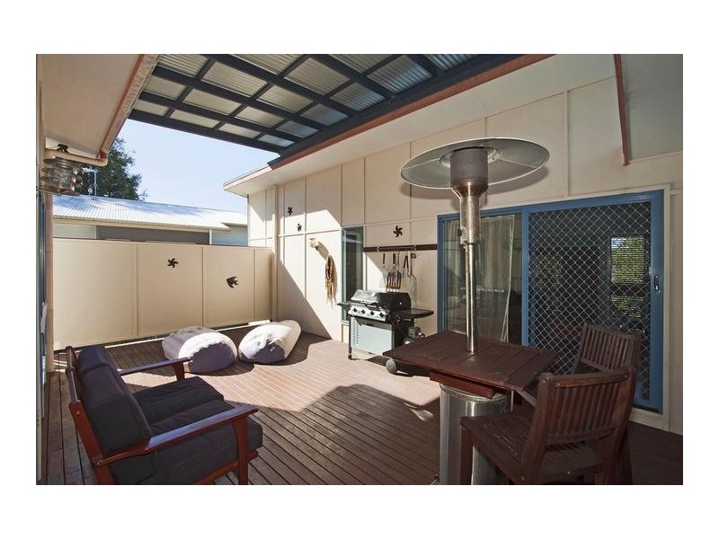 12 Muskheart Circuit, Pottsville NSW 2489