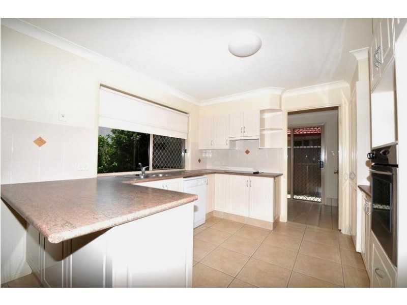 2/5 Seabreeze Boulevard, Pottsville NSW 2489