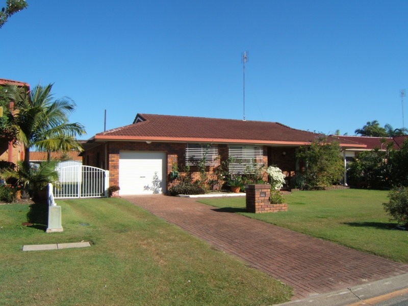 50 Overall Drive, Pottsville NSW 2489
