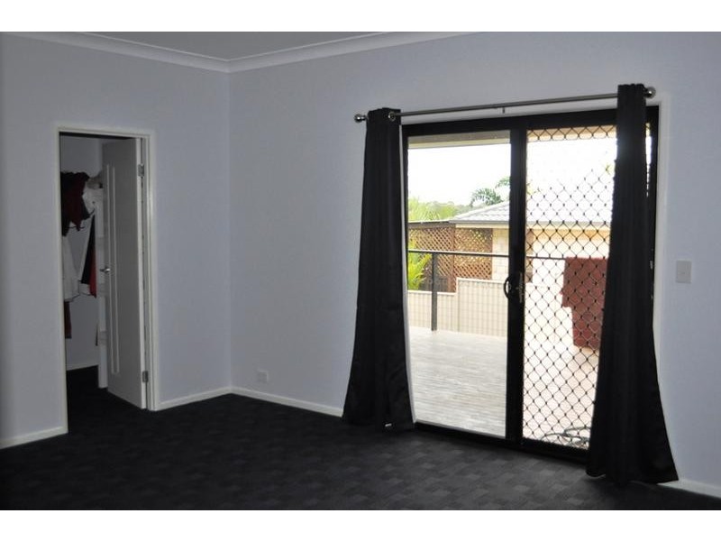 6 Mylestom Circle, Pottsville NSW 2489
