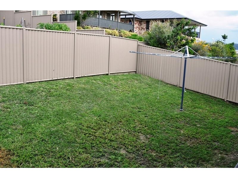 6 Mylestom Circle, Pottsville NSW 2489