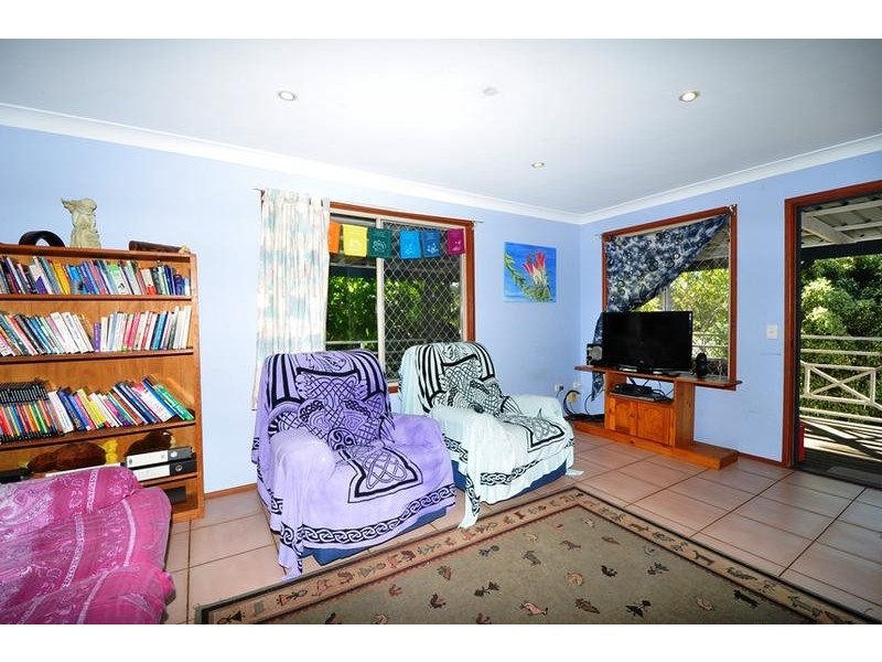 24 Tamarind Avenue, Cabarita Beach NSW 2488
