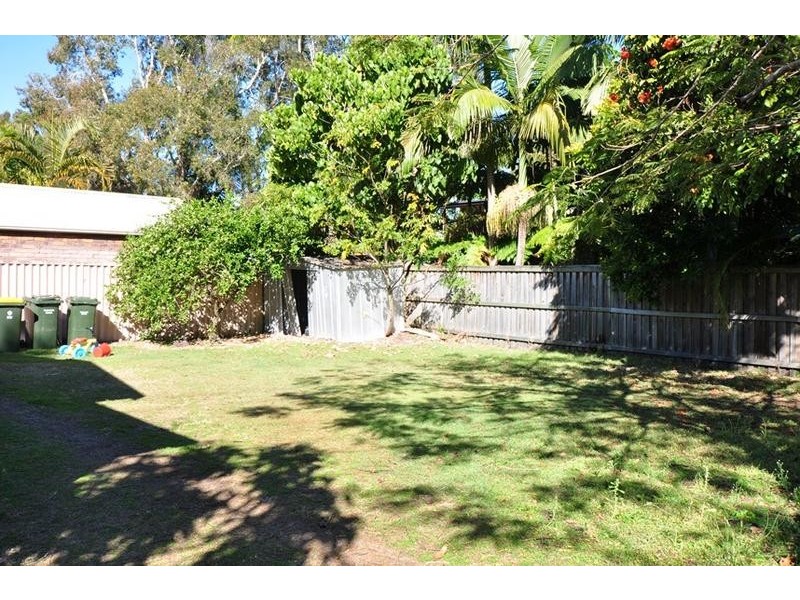 24 Tamarind Avenue, Cabarita Beach NSW 2488