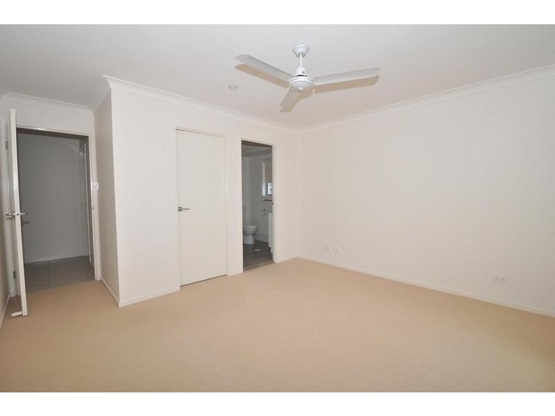 2/60 Newcastle Drive, Pottsville NSW 2489