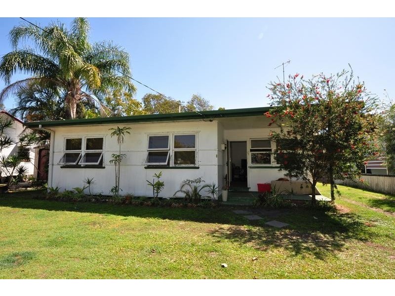 25 Creek Street, Hastings Point NSW 2489