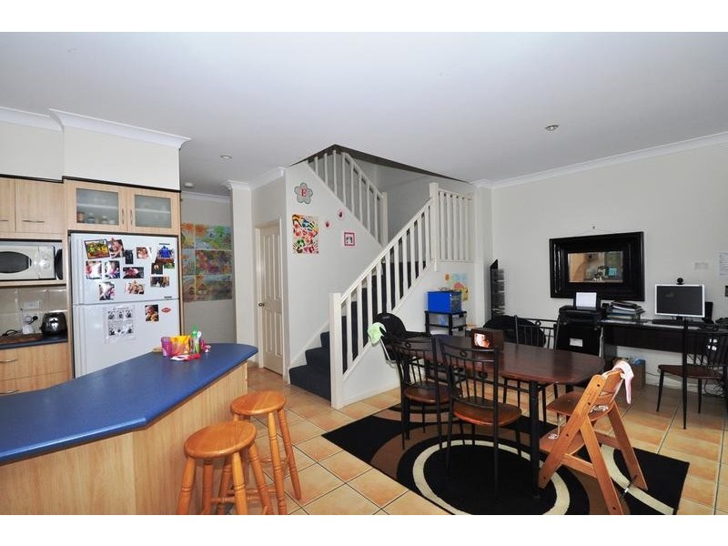 1/8 Overall Drive, Pottsville NSW 2489