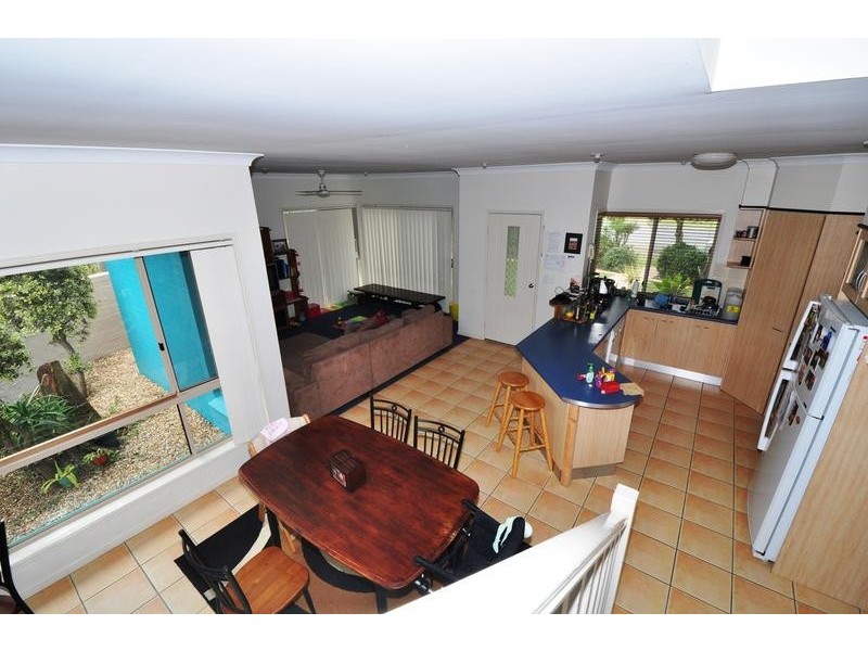 1/8 Overall Drive, Pottsville NSW 2489