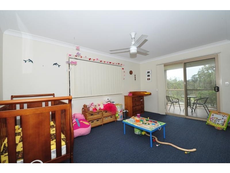 1/8 Overall Drive, Pottsville NSW 2489