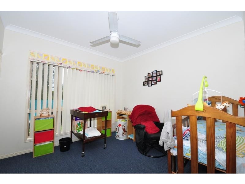 1/8 Overall Drive, Pottsville NSW 2489