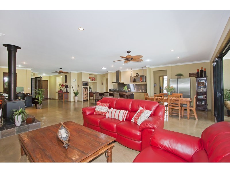 32 Ballina St, Pottsville NSW 2489