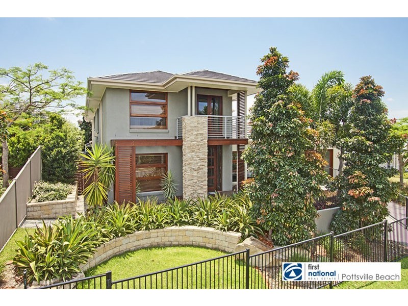 16 Lennox Circuit, Pottsville NSW 2489