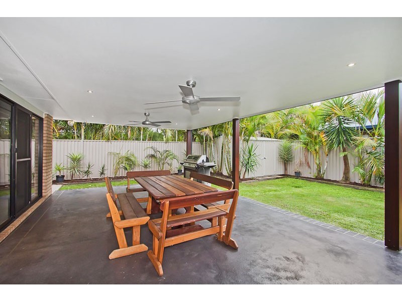 21 Suffolk Parade, Pottsville NSW 2489