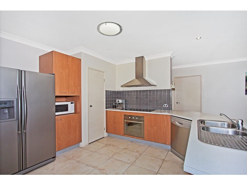 21 Suffolk Parade, Pottsville NSW 2489