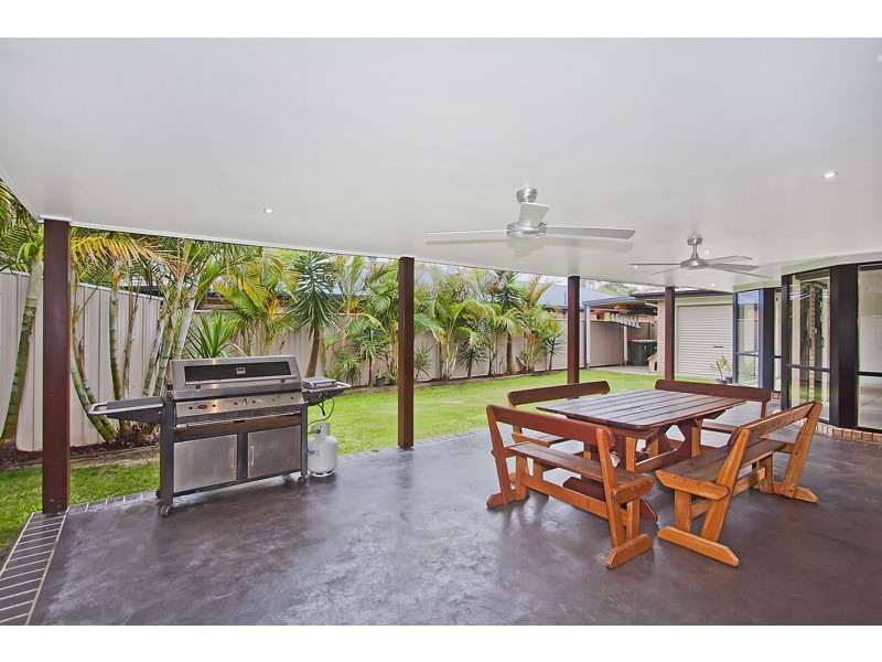 21 Suffolk Parade, Pottsville NSW 2489