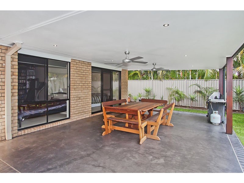 21 Suffolk Parade, Pottsville NSW 2489